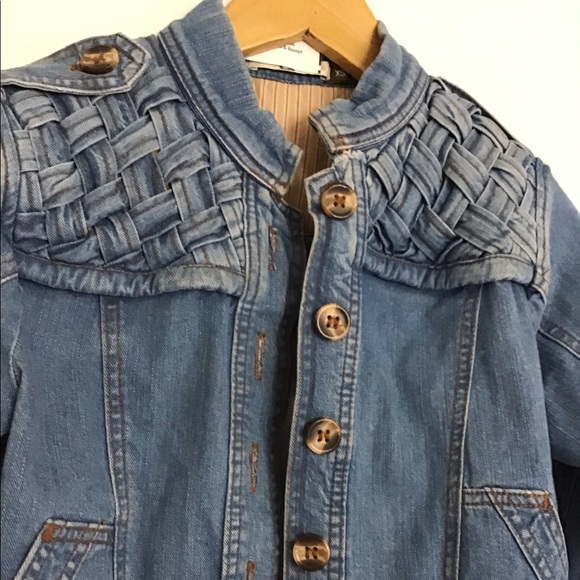 Mike & Chris light wash denim jean jacket size xs fits like a S - Picture 6 of 9